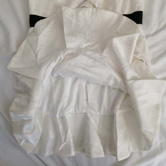 Self-Portrait Long Sleeve White Asymmetric Ruffle Jacquard Mini Dress 6 Formal - Picture 12 of 17